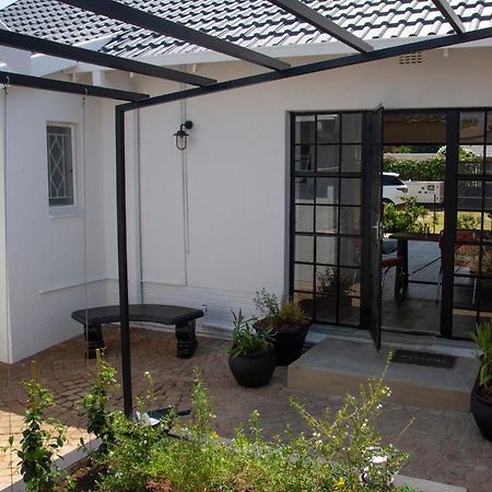 Ena Guesthouse Johannesburg Zewnętrze zdjęcie